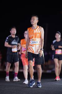 BIB: 2147, 22521
                            <button type="button" onclick="openModal(23003077)" class="btn btn-primary btn-sm float-right btn-popup" data-toggle="modal" data-target=".modal-high-quality">
                        <i class="fas fa-shopping-cart"></i> Add to Cart
                    </button>
                                            <button type="button" onclick="isThisMe(23003077, true)" class="btn btn-success btn-sm float-right btn-popup btn-isme hidden" data-toggle="tooltip" data-placement="bottom" title="นี่คือรูปของคุณใช่ไหม คลิกที่นี่เพื่อเอาเข้าอัลบั้ม">
                        <i class="fas fa-plus"></i> Add to album
                    </button>
                    <button type="button" onclick="isThisMe(23003077, false)" class="btn btn-warning btn-sm float-right btn-popup btn-isnotme hidden">
                        <i class="fas fa-ban"></i> Remove from album
                    </button>